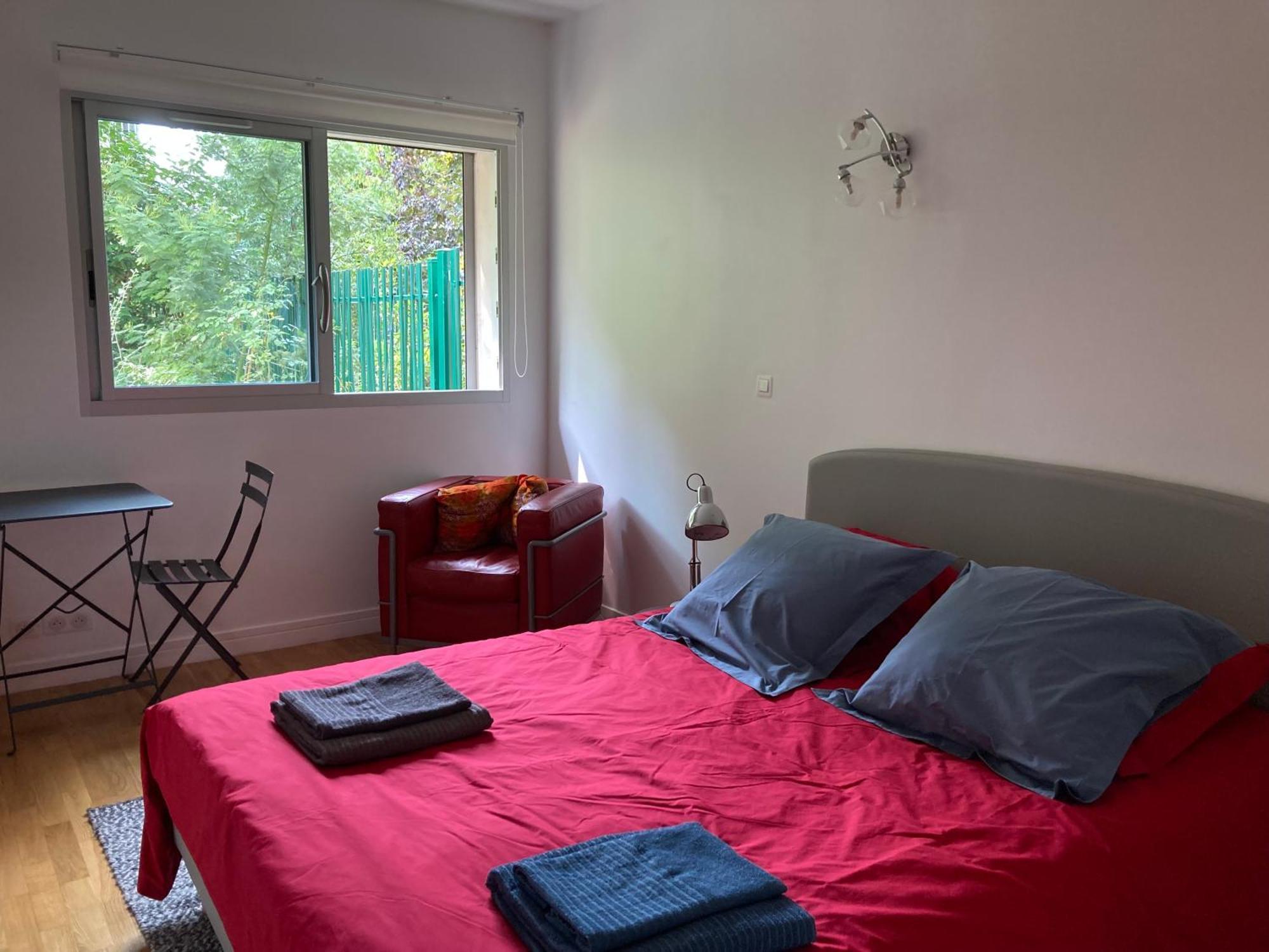 Vue Sur Jardin, 3 Pieces Apartment ปารีส ภายนอก รูปภาพ